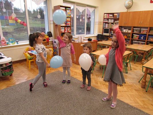 Grafika #17: Jak spędzamy ferie