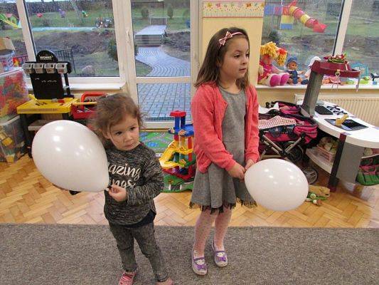 Grafika #19: Jak spędzamy ferie