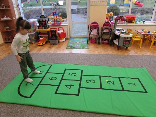 Grafika #69: Jak spędzamy ferie