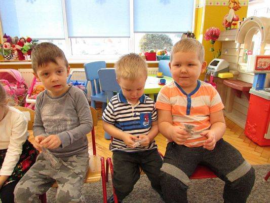 Grafika #9: 23.01.2018 Spotkanie z policjantką nt."Bezpieczne ferie"