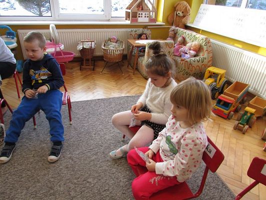 Grafika #10: 23.01.2018 Spotkanie z policjantką nt."Bezpieczne ferie"