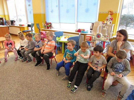 Grafika #11: 23.01.2018 Spotkanie z policjantką nt."Bezpieczne ferie"