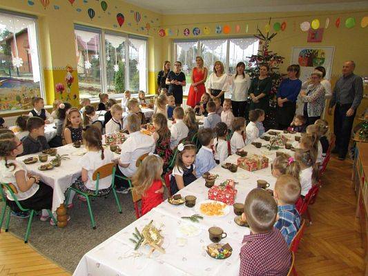 Grafika #3: 22.12.2017 Wigilia przedszkolna