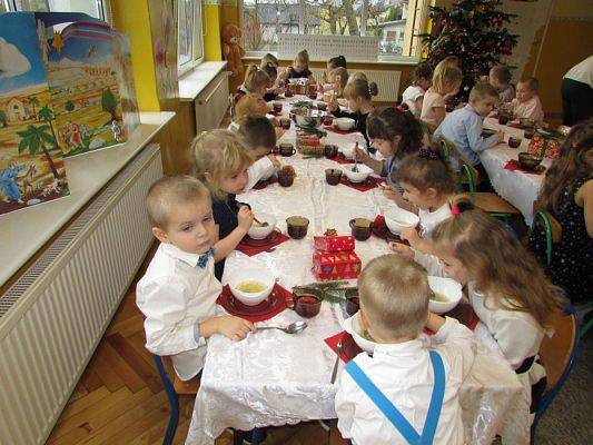 Grafika #37: 22.12.2017 Wigilia przedszkolna