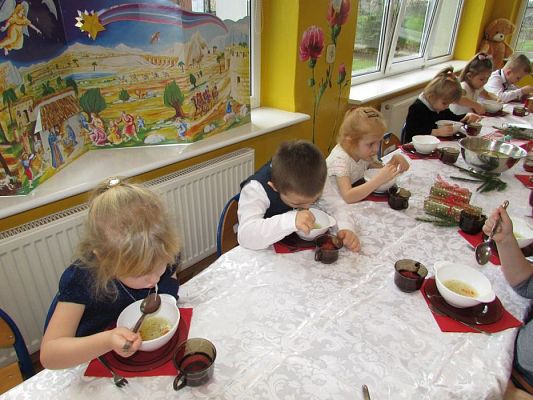 Grafika #38: 22.12.2017 Wigilia przedszkolna