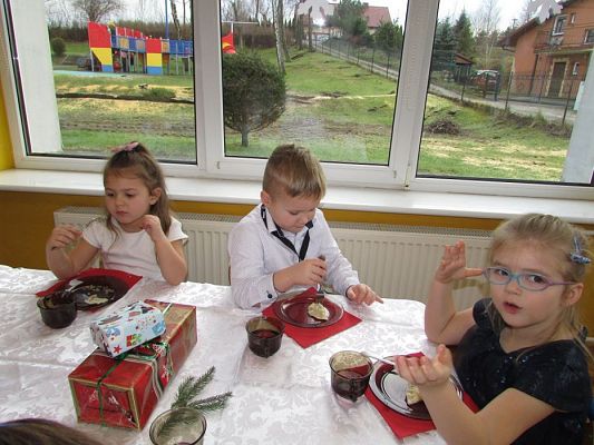 Grafika #49: 22.12.2017 Wigilia przedszkolna