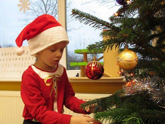 Grafika #3: 06.12.2017 Stroimy choinki