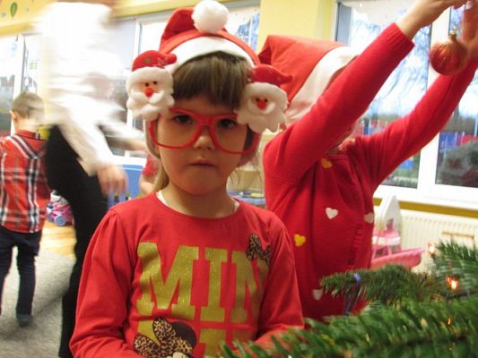 Grafika #5: 06.12.2017 Stroimy choinki