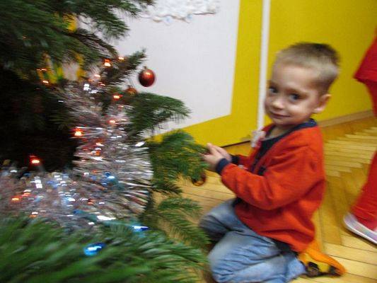 Grafika #7: 06.12.2017 Stroimy choinki