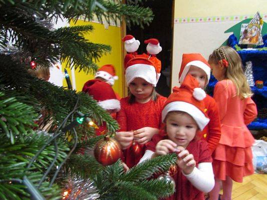 Grafika #9: 06.12.2017 Stroimy choinki