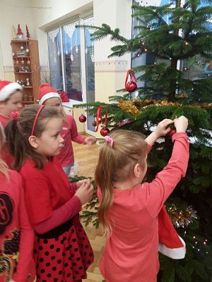 Grafika #16: 06.12.2017 Stroimy choinki