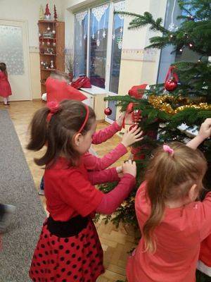 Grafika #18: 06.12.2017 Stroimy choinki