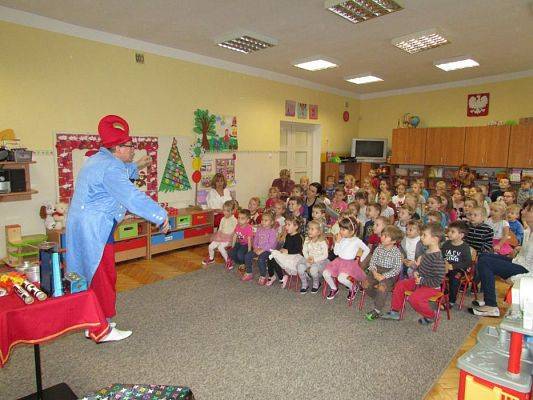 Grafika #5: 05.12.2017 "Zaczarowany Mikołaj" - występ iluzjonisty