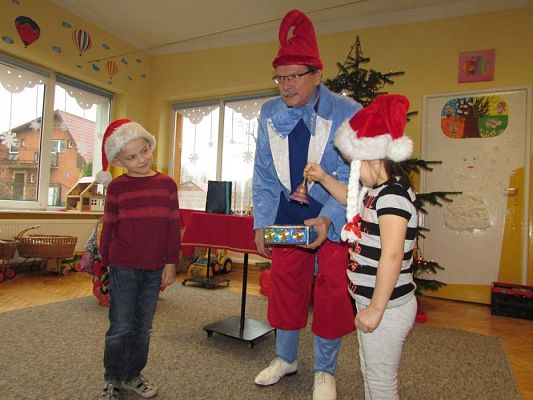 Grafika #23: 05.12.2017 "Zaczarowany Mikołaj" - występ iluzjonisty