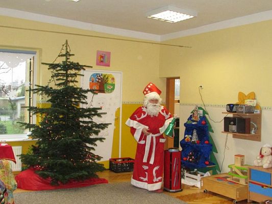 Grafika #60: 05.12.2017 "Zaczarowany Mikołaj" - występ iluzjonisty