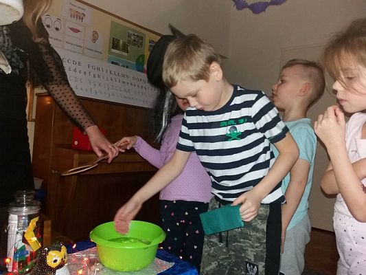 Grafika #26: 30.11.2017 Andrzejki