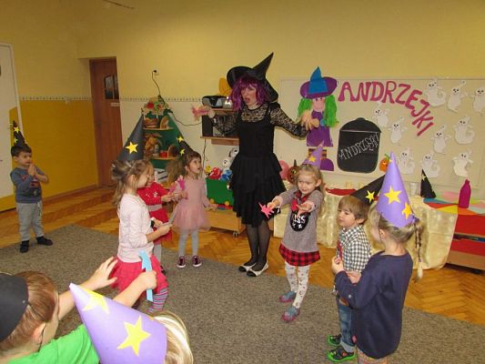 Grafika #56: 30.11.2017 Andrzejki