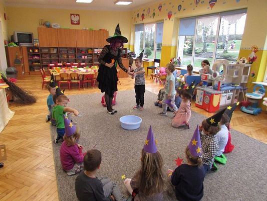 Grafika #60: 30.11.2017 Andrzejki