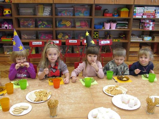 Grafika #71: 30.11.2017 Andrzejki