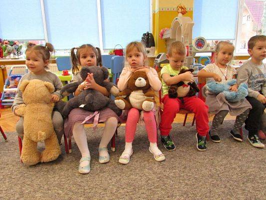 Grafika #43: Dzień Pluszowego Misia