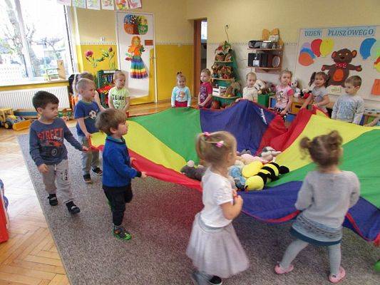 Grafika #53: Dzień Pluszowego Misia