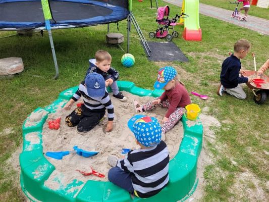 Grafika #11: 12.07.2022 Wakacyjne zabawy w ogrodzie przedszkolnym