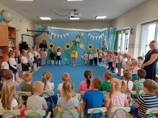 Grafika #0: 23.06.2022 Zakończenie roku przedszkolnego