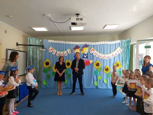 Grafika #2: 22.06.2022 Uroczyste pożegnanie absolwentów naszego przedszkola cz.II