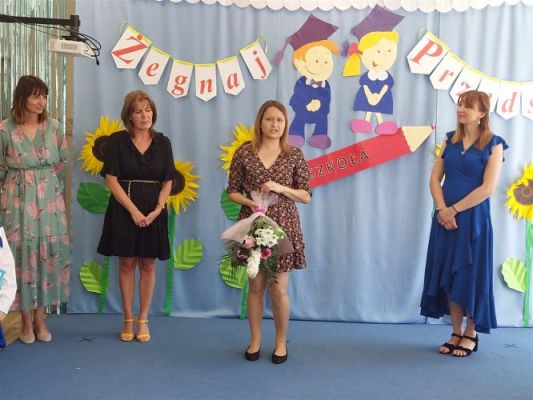 Grafika #3: 22.06.2022 Uroczyste pożegnanie absolwentów naszego przedszkola cz.II