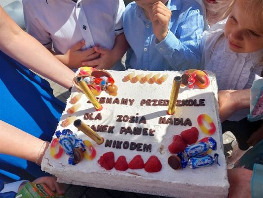 Grafika #29: 22.06.2022 Uroczyste pożegnanie absolwentów naszego przedszkola cz.II