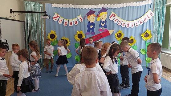 Grafika #14: 22.06.2022 Uroczyste pożegnanie absolwentów naszego przedszkola cz.I