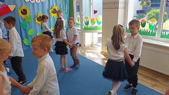 Grafika #20: 22.06.2022 Uroczyste pożegnanie absolwentów naszego przedszkola cz.I