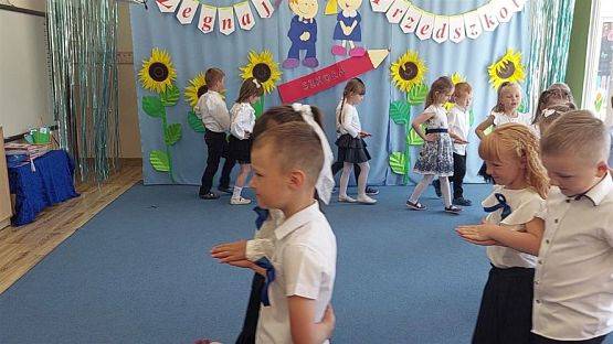 Grafika #24: 22.06.2022 Uroczyste pożegnanie absolwentów naszego przedszkola cz.I