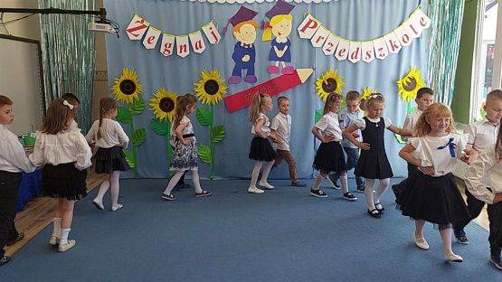 Grafika #27: 22.06.2022 Uroczyste pożegnanie absolwentów naszego przedszkola cz.I