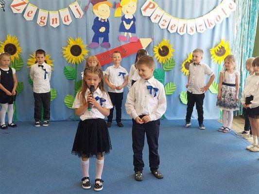 Grafika #38: 22.06.2022 Uroczyste pożegnanie absolwentów naszego przedszkola cz.I