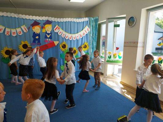 Grafika #40: 22.06.2022 Uroczyste pożegnanie absolwentów naszego przedszkola cz.I