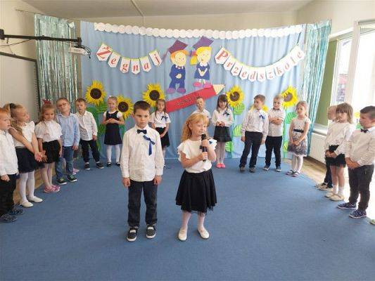 Grafika #48: 22.06.2022 Uroczyste pożegnanie absolwentów naszego przedszkola cz.I