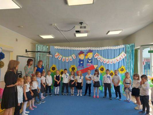 Grafika #56: 22.06.2022 Uroczyste pożegnanie absolwentów naszego przedszkola cz.I