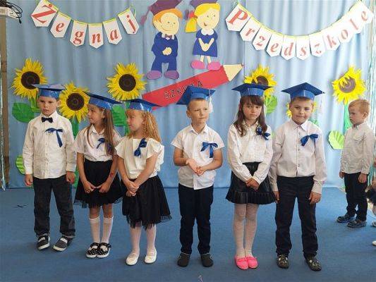 Grafika #58: 22.06.2022 Uroczyste pożegnanie absolwentów naszego przedszkola cz.I