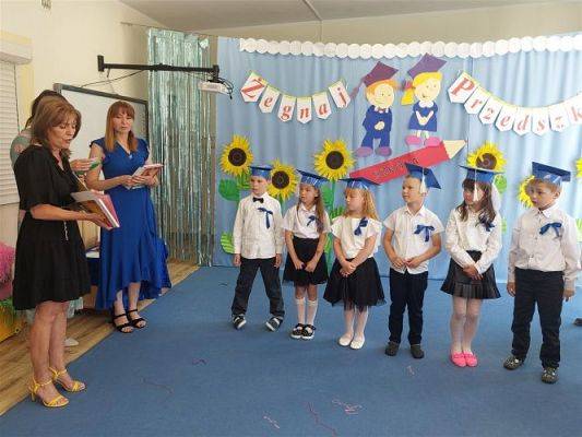 Grafika #60: 22.06.2022 Uroczyste pożegnanie absolwentów naszego przedszkola cz.I