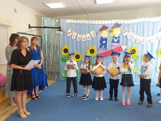 Grafika #71: 22.06.2022 Uroczyste pożegnanie absolwentów naszego przedszkola cz.I