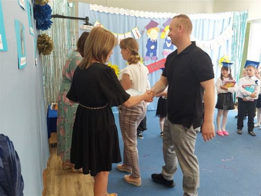 Grafika #74: 22.06.2022 Uroczyste pożegnanie absolwentów naszego przedszkola cz.I