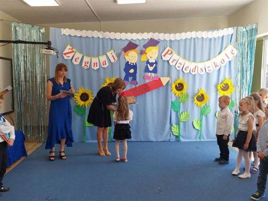 Grafika #82: 22.06.2022 Uroczyste pożegnanie absolwentów naszego przedszkola cz.I