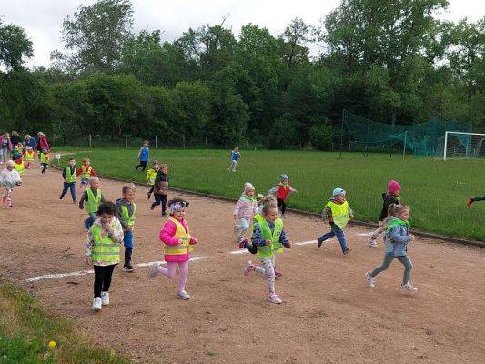 Grafika #7: 14.06.2022 Bieg Świętojański dla przedszkolaków