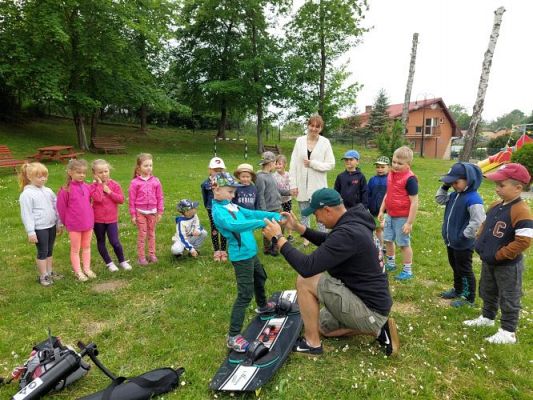 Grafika #41: 10.06.2022 Spotkanie z Panem Maciejem Pawelczykiem - Kitesurfingowcem