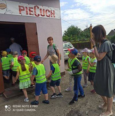 Grafika #3: 09.06.2022 - Z wizytą w piekarni "Piecuch" w Wicku - gr III