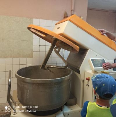 Grafika #13: 09.06.2022 - Z wizytą w piekarni "Piecuch" w Wicku - gr III