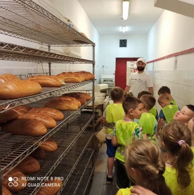 Grafika #24: 09.06.2022 - Z wizytą w piekarni "Piecuch" w Wicku - gr III