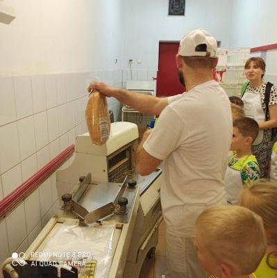 Grafika #27: 09.06.2022 - Z wizytą w piekarni "Piecuch" w Wicku - gr III