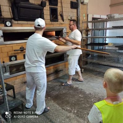 Grafika #64: 09.06.2022 - Z wizytą w piekarni "Piecuch" w Wicku - gr III